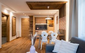 Sepp&Hannis Suiten im Dorf